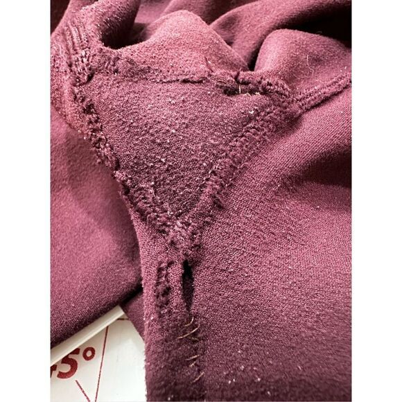 Lululemon size 12 burgundy Reveal tights/ leggings *FLAW* - Picture 9 of 9